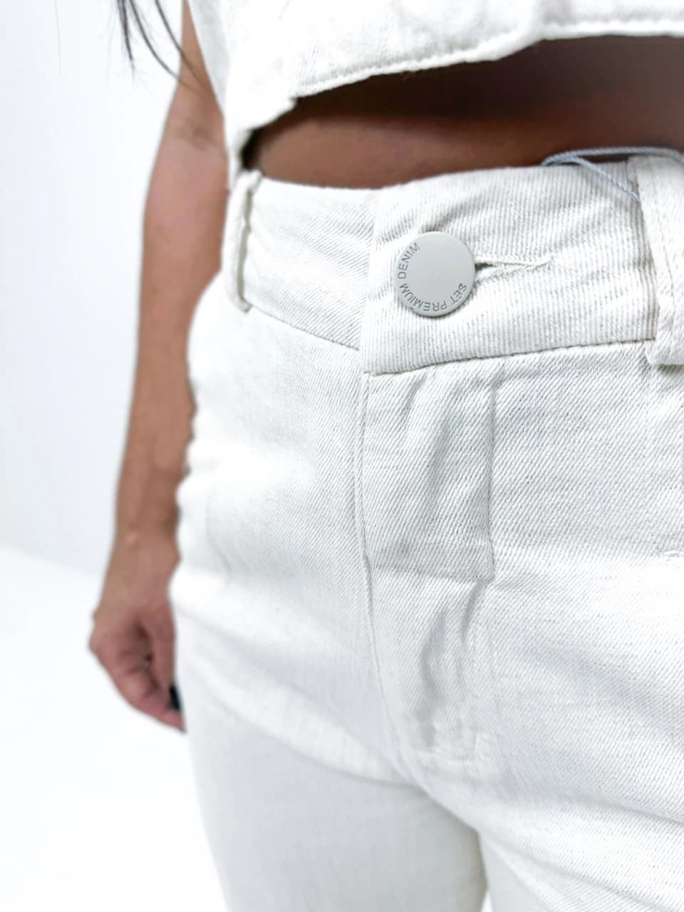 CALÇA RETA ALFAITARIA 2